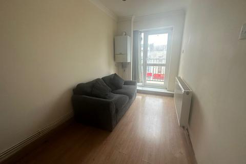 1 bedroom flat to rent, Holloway Road, London N7