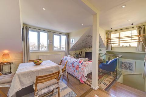 Flat 6, 11 Aldridge Road Villas, London, W11 1BL