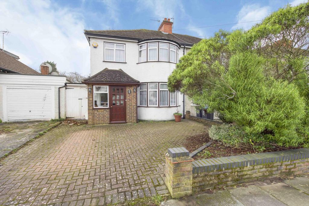 Selwyn Road, New Malden, KT3 3 bed semidetached house £985,000