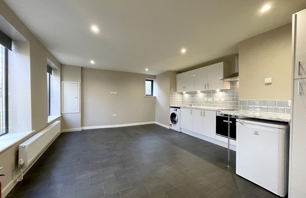 Kitchen living 2
