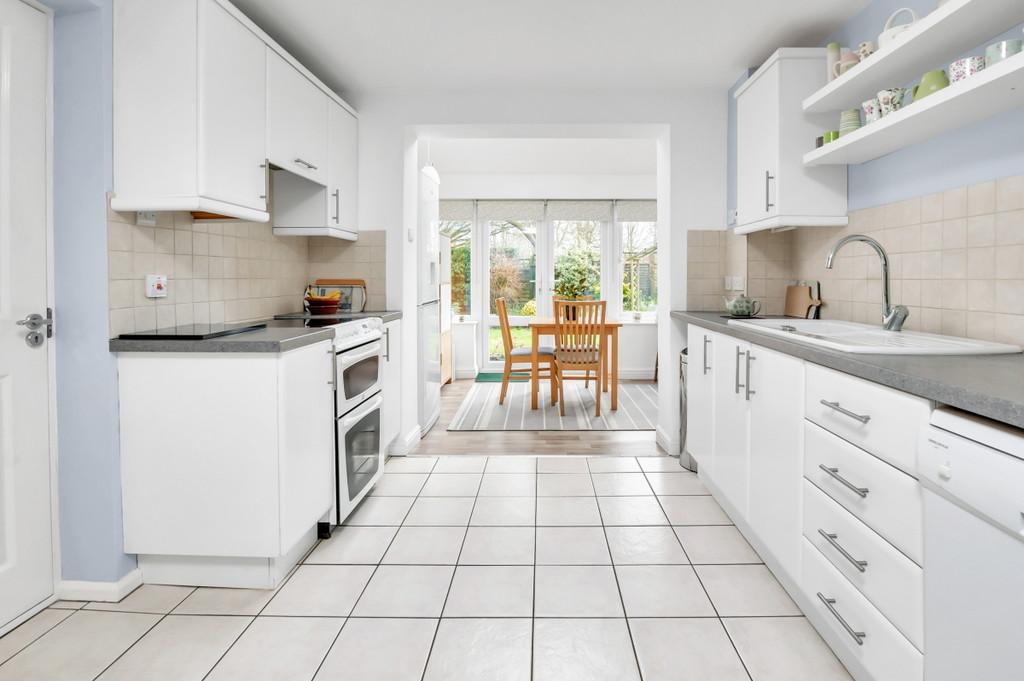 Kitchen and breakfast room