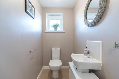 29 Killiekrankies Path, South Queensferry, EH30 9AE