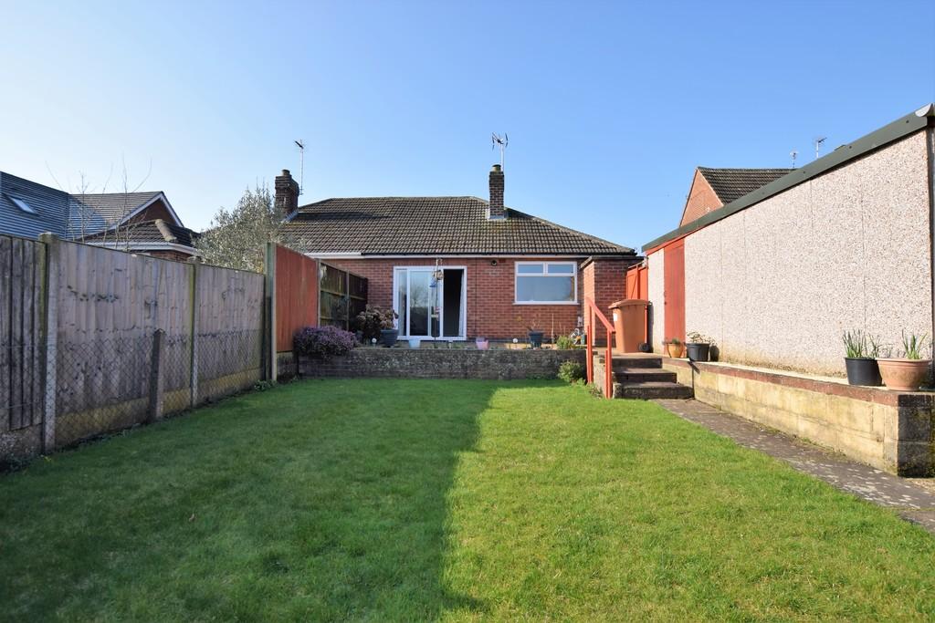 The Fairway, Burbage 3 bed semidetached bungalow £325,000