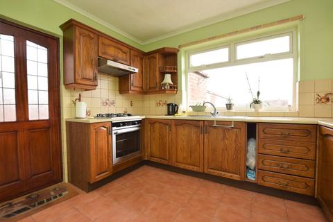 9 The Fairway, Burbage, Hinckley, LE10 2TY