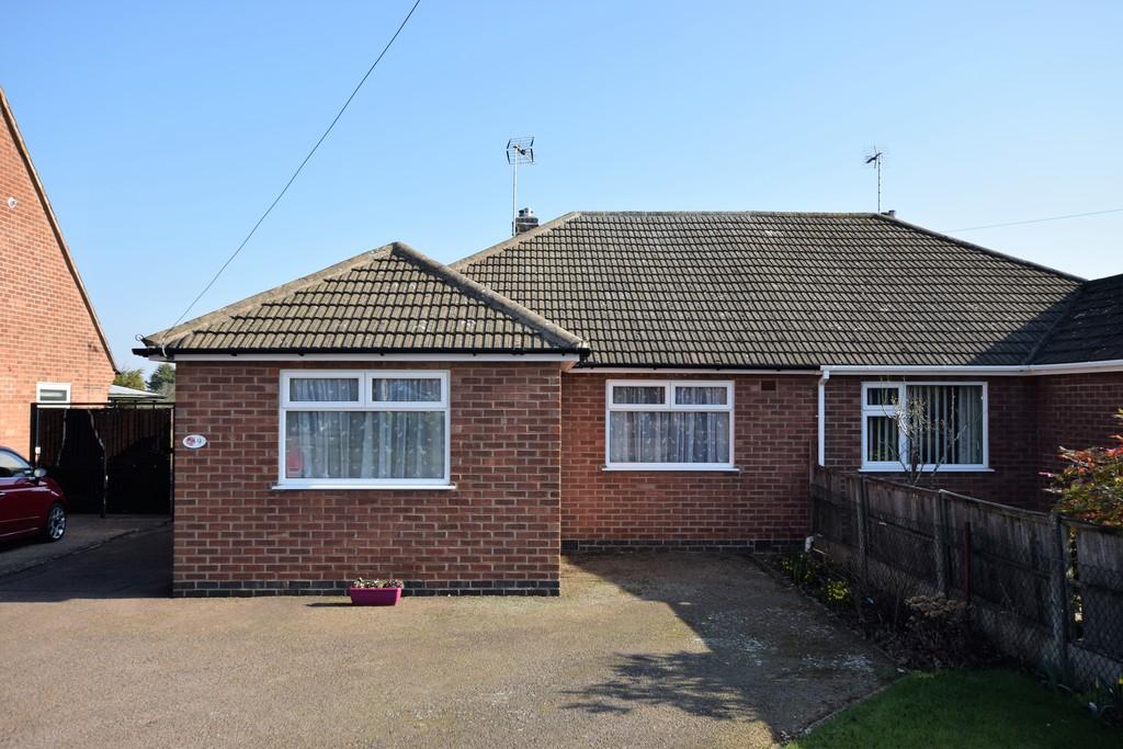 The Fairway, Burbage 3 bed semidetached bungalow £325,000