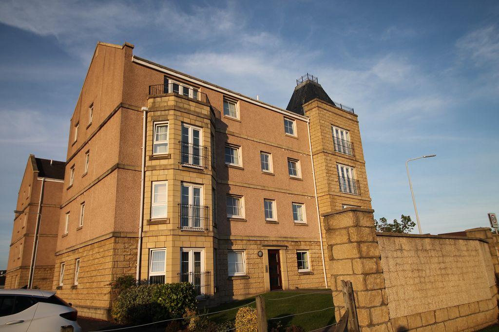 178 Inverewe Place, Dunfermline, KY11... 2 bed flat £600 pcm (£138 pw)