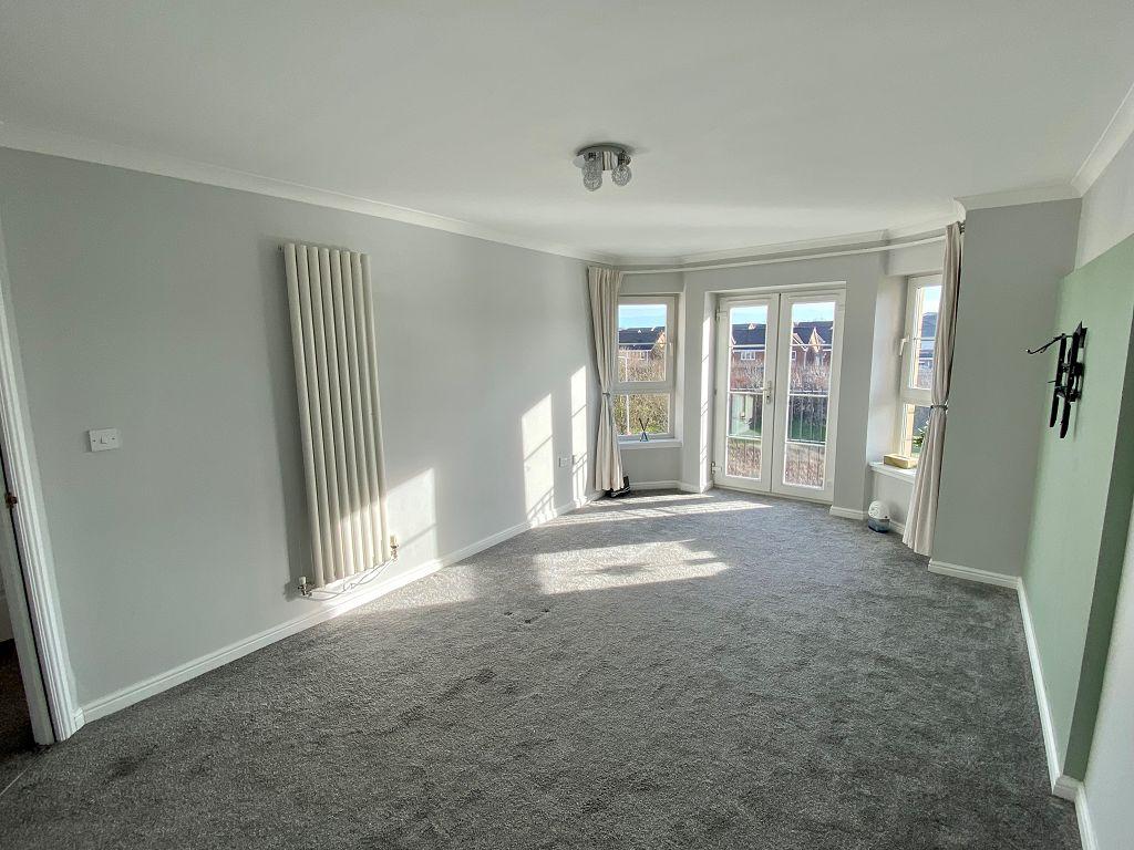 178 Inverewe Place, Dunfermline, KY11 8FW 2 bed flat £600 pcm (£138 pw)