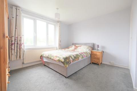 4 Becketts Close, Orpington, BR6 9QJ