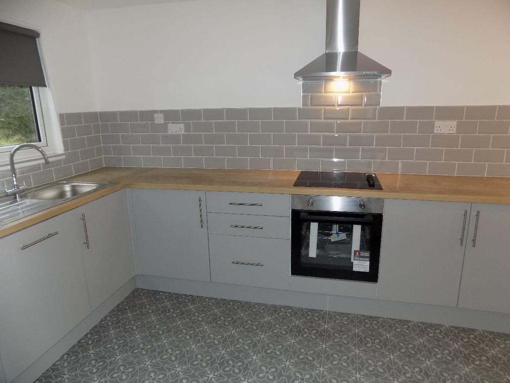 Penrhiw, Brynithel, Abertillery. NP13... 2 bed terraced house £105,000