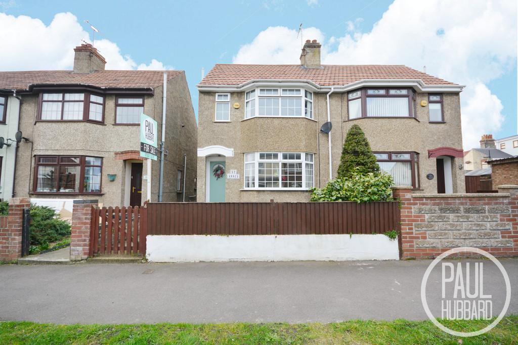 Witney Road, Pakefield, Suffolk 3 bed semidetached house £260,000
