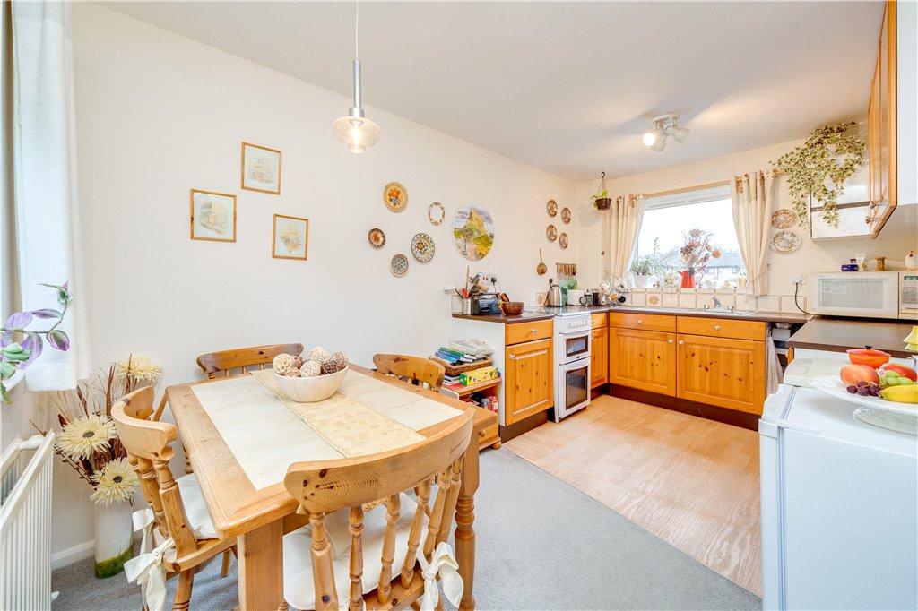 Kings Meadow Mews, Wetherby 2 bed terraced house £200,000