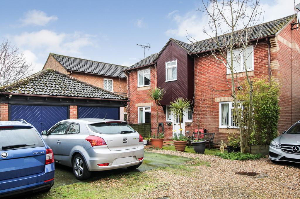 The Rushes, Marchwood 4 bed detached house £395,000