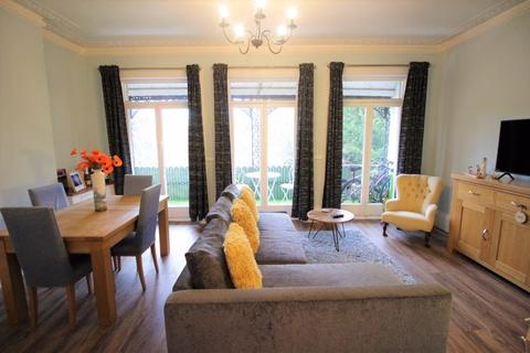 Flat 3, 15 Adrian Square, Westgate-on-sea, CT8 8SU