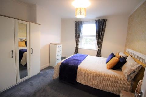 Flat 3, 15 Adrian Square, Westgate-on-sea, CT8 8SU