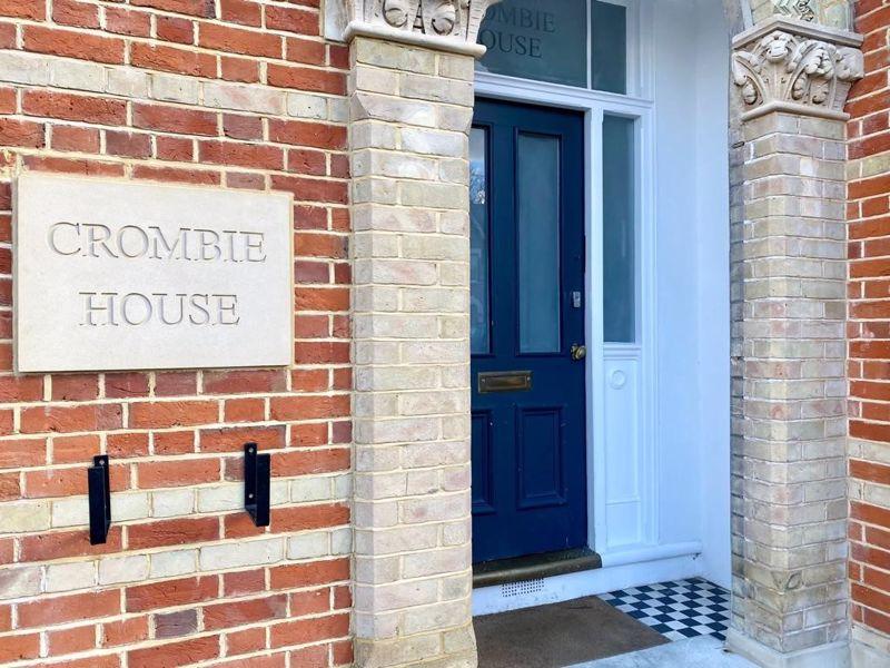 Crombie house