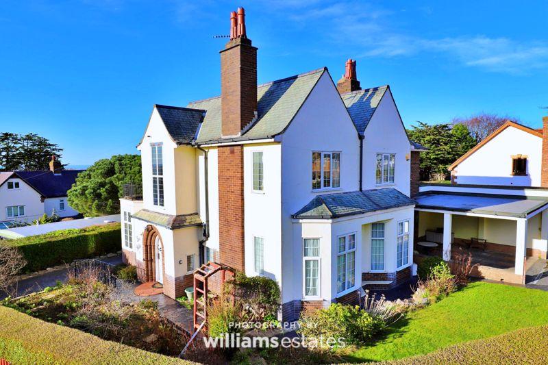 Bryntirion Avenue, Prestatyn 5 bed detached house £450,000