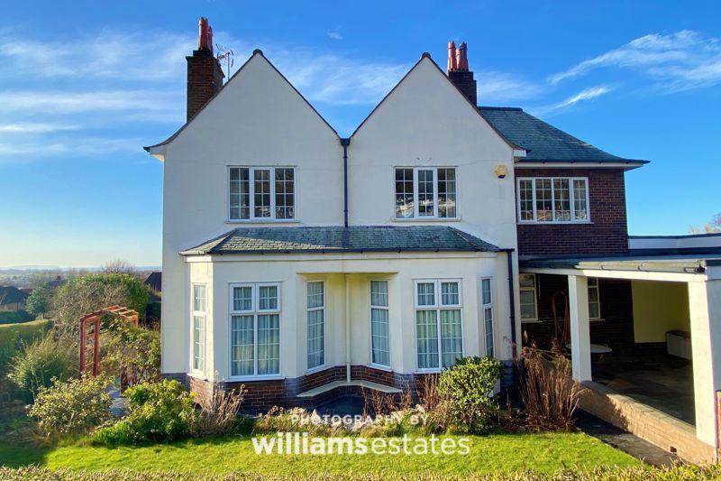 Bryntirion Avenue, Prestatyn 5 bed detached house £450,000