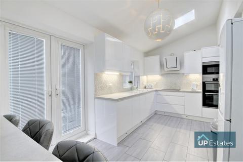 38 Glencoe Road, Stoke, Coventry, CV3 1GL