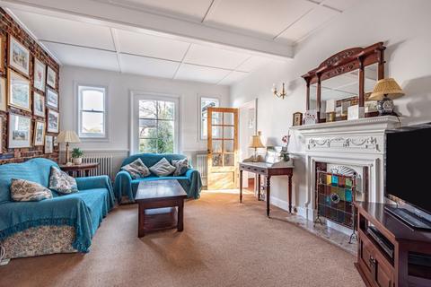 La Bonte Fair Street, Broadstairs, CT10 2JP
