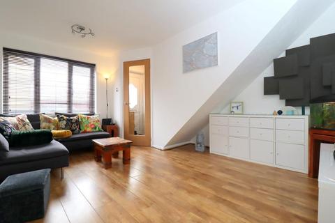 40 Farmbrook, Luton, LU2 7SQ