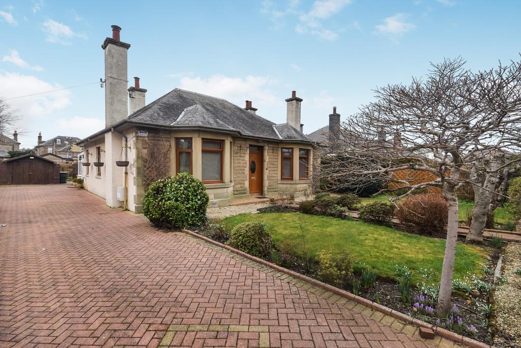 Balhousie Street, Perth 4 bed detached bungalow £290,000