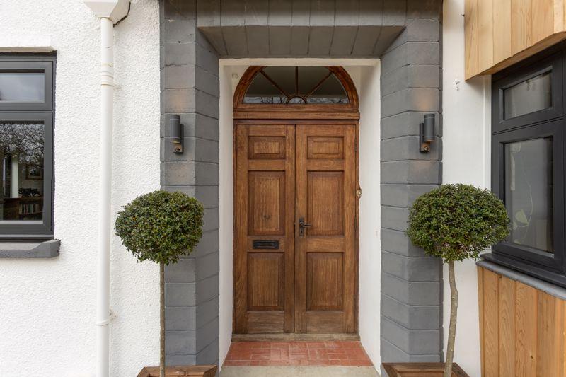 Stanley Bridge House, Bencroft Hill... 4 bed detached house £1,000,000