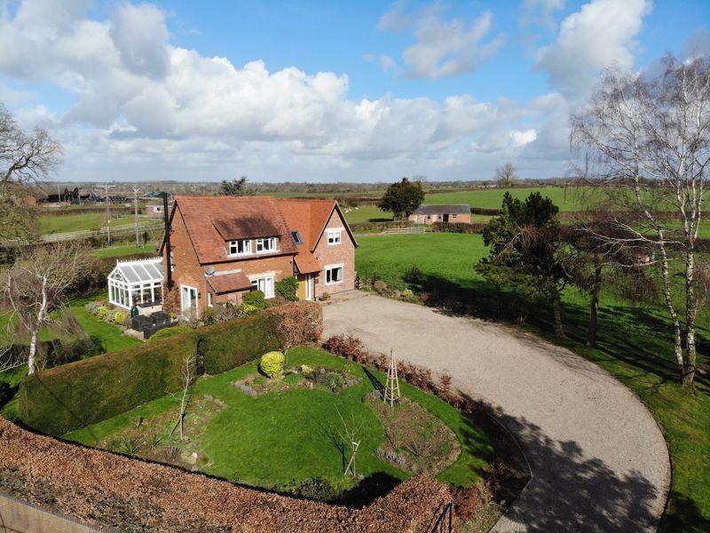 Longslow, Market Drayton 4 bed detached house £650,000