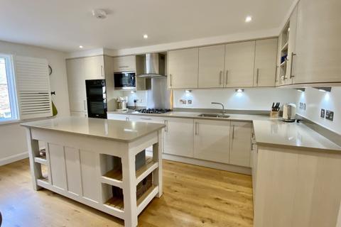 65 Bradfords Quay, Wadebridge, PL27 6QQ