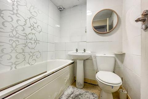 57 Larkspur Close, South Ockendon, RM15 6JQ