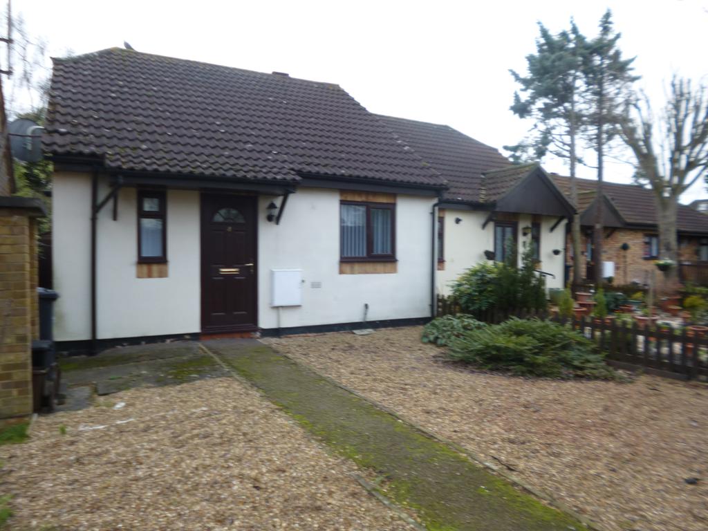 Langley Court The Drive, Goffs Oak EN7 1 bed end of terrace house £
