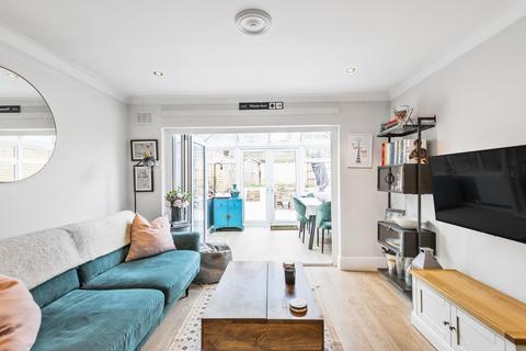 18a Beardell Street, London, SE19 1TP