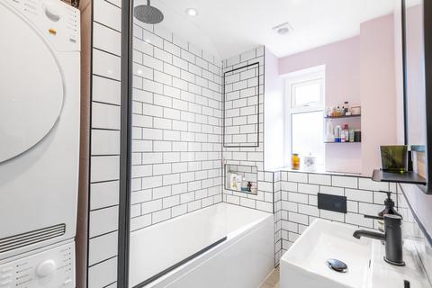 18a Beardell Street, London, SE19 1TP