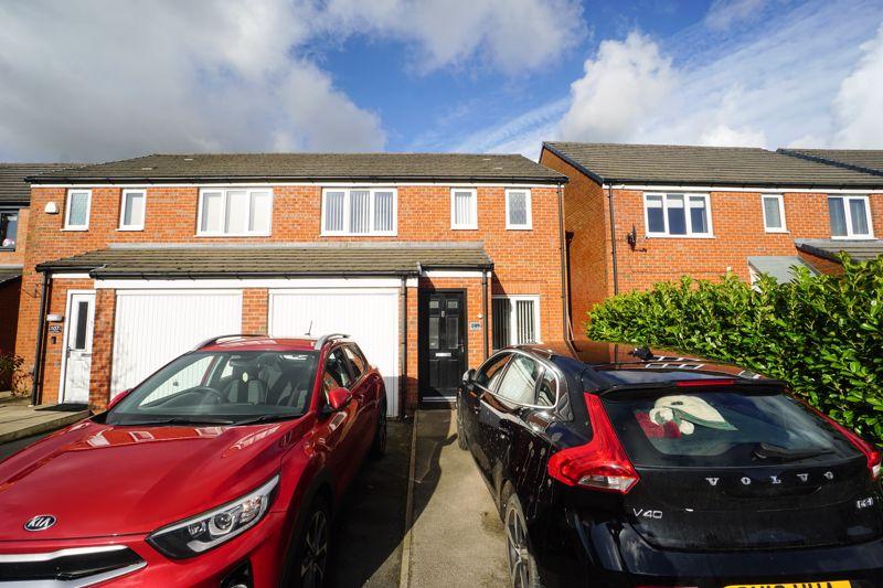 Harrier Close, Lostock 3 bed semidetached house £895 pcm (£207 pw)