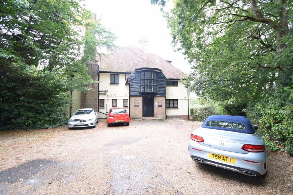 Hermitage Road, Poole 1 bed flat £915 pcm (£211 pw)