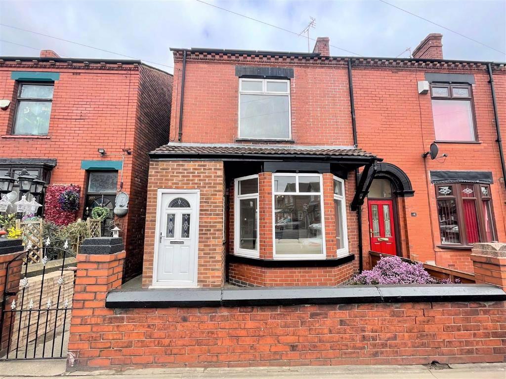 Leigh Road, Hindley Green 3 bed end of terrace house £135,000