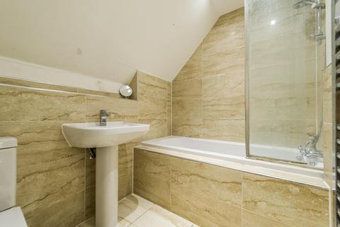 4a Murray Drive, Stone, DA2 6FS