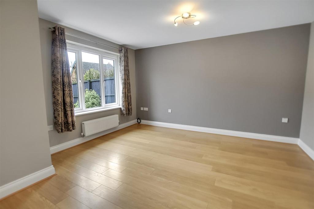 Wakenshaw Drive, Newton Aycliffe 3 bed detached house for sale £179,950