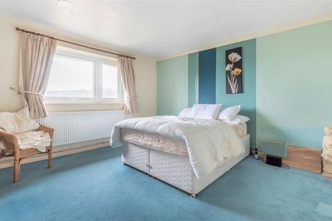 Rivendell Snappers Lane, Coombe, St Austell, PL26 7LH