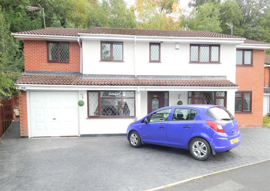 Marlpool Drive, Redditch 4 bed detached house £1,400 pcm (£323 pw)