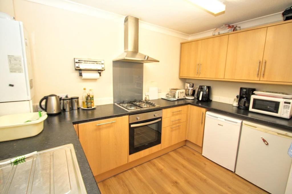 Forfar Close, Darlington 3 bed semidetached house £129,995