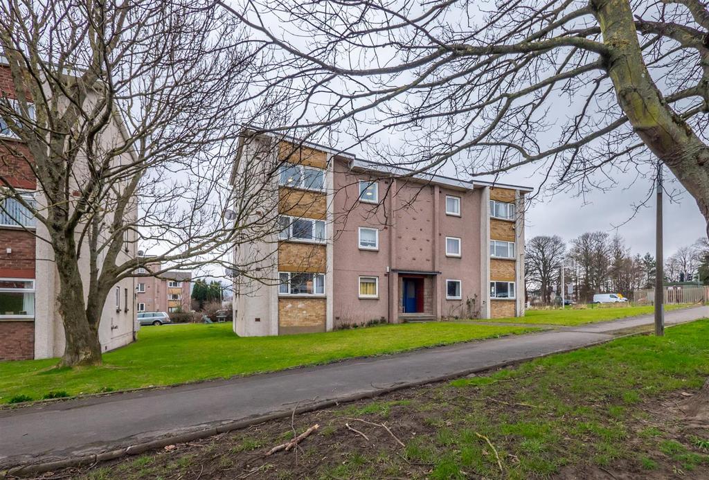 1E Forrester Park Avenue, Edinburgh, EH12 9AA 2 bed property £140,000