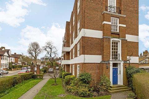 1 bedroom flat to rent, Cedar Court, East Sheen, SW14