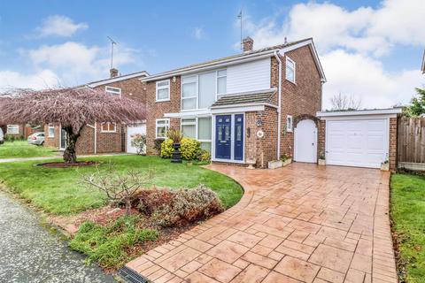 6 Beech Rise, Hatfield Peverel, Chelmsford, CM3 2LR