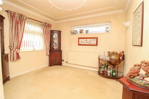 6 Beech Rise, Hatfield Peverel, Chelmsford, CM3 2LR