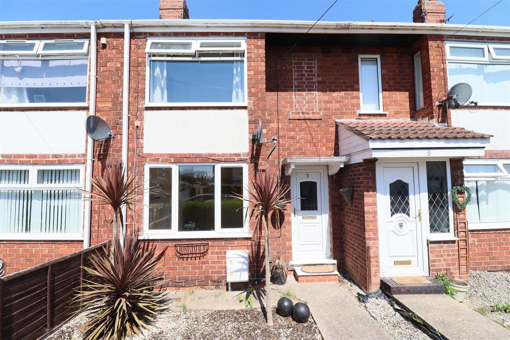 Ilford Road, Hull 2 bed terraced house £525 pcm (£121 pw)