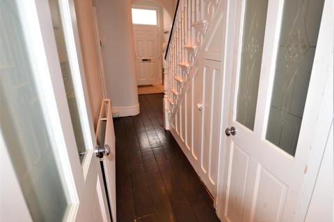 44 Alban Road, Llanelli, SA15 1EW