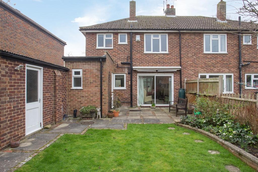 Whitehall Road, Canterbury 3 bed semidetached house £475,000