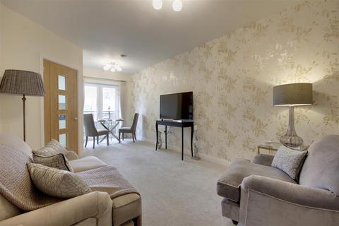 2 bedroom apartment for sale, Elloughton Road, Brough