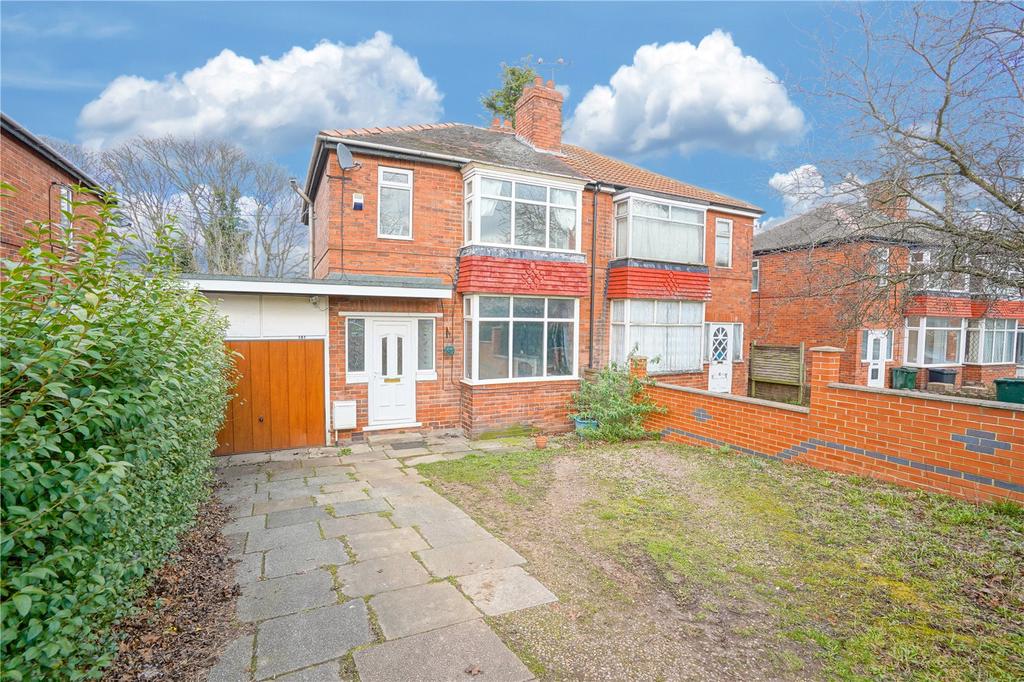 Broom Lane, Rotherham, South Yorkshire, S60 3 bed semidetached house