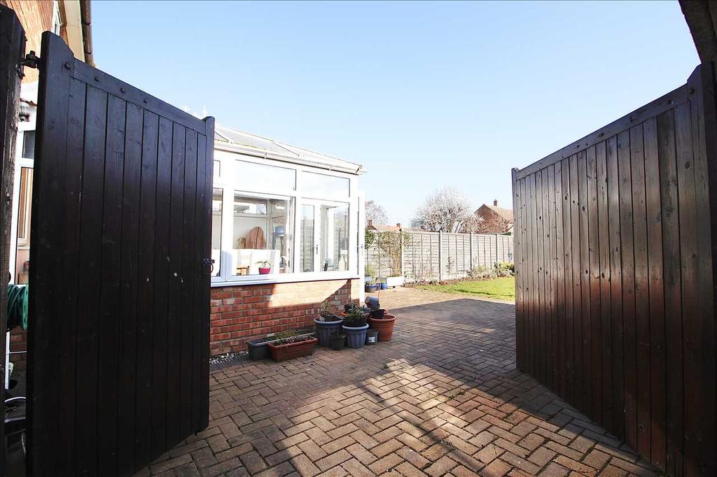 Outside - Rear